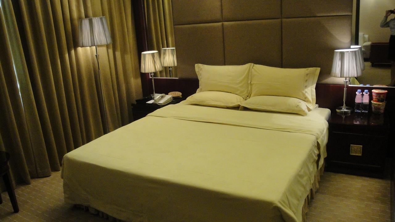 Harbour Metropolis Hotell Foshan Eksteriør bilde