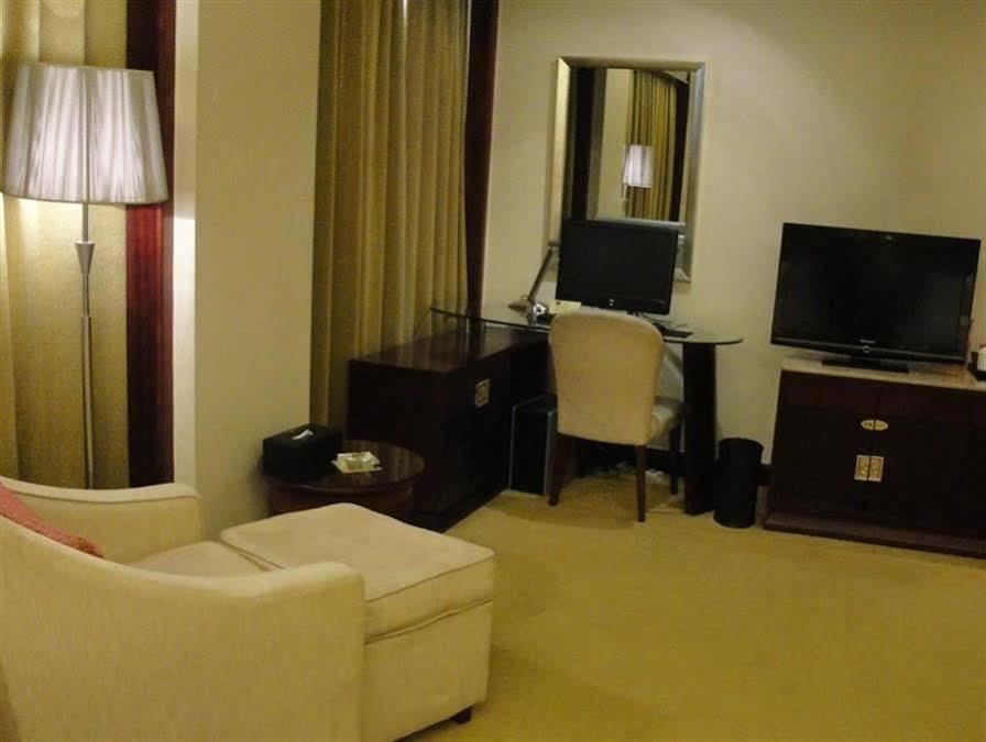 Harbour Metropolis Hotell Foshan Eksteriør bilde