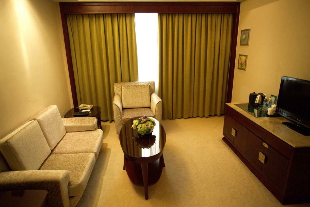 Harbour Metropolis Hotell Foshan Eksteriør bilde
