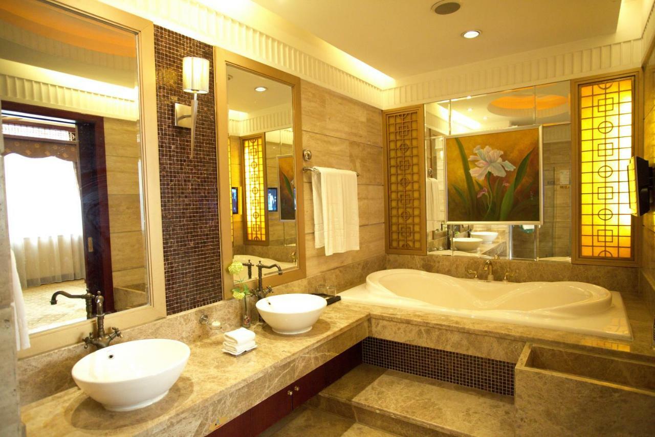 Harbour Metropolis Hotell Foshan Eksteriør bilde