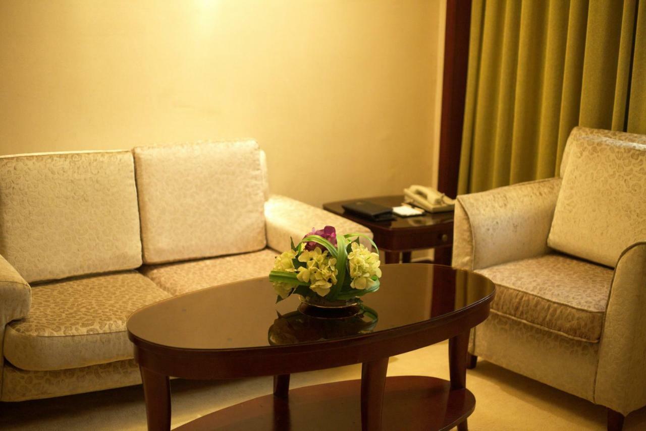 Harbour Metropolis Hotell Foshan Eksteriør bilde